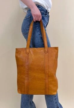 PARIS - Shopping Bag - Cognac