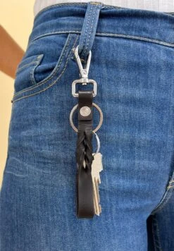 SINDRI - Schlüsselanhänger - Braun