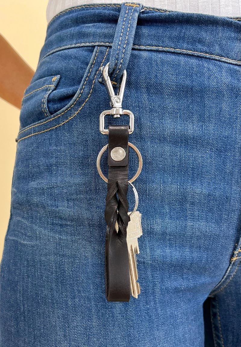 SINDRI - Schlüsselanhänger - Braun