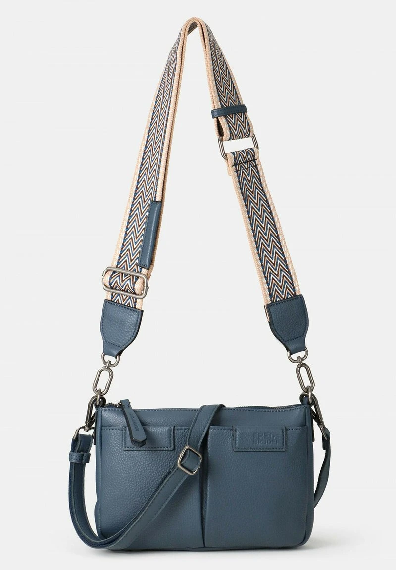FREDsBRUDER CRILLY - Umhängetasche - Navy – Bild 6
